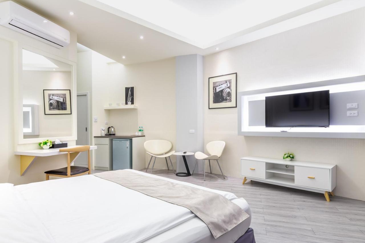 Enjoy Slow Living Tainan Exterior photo